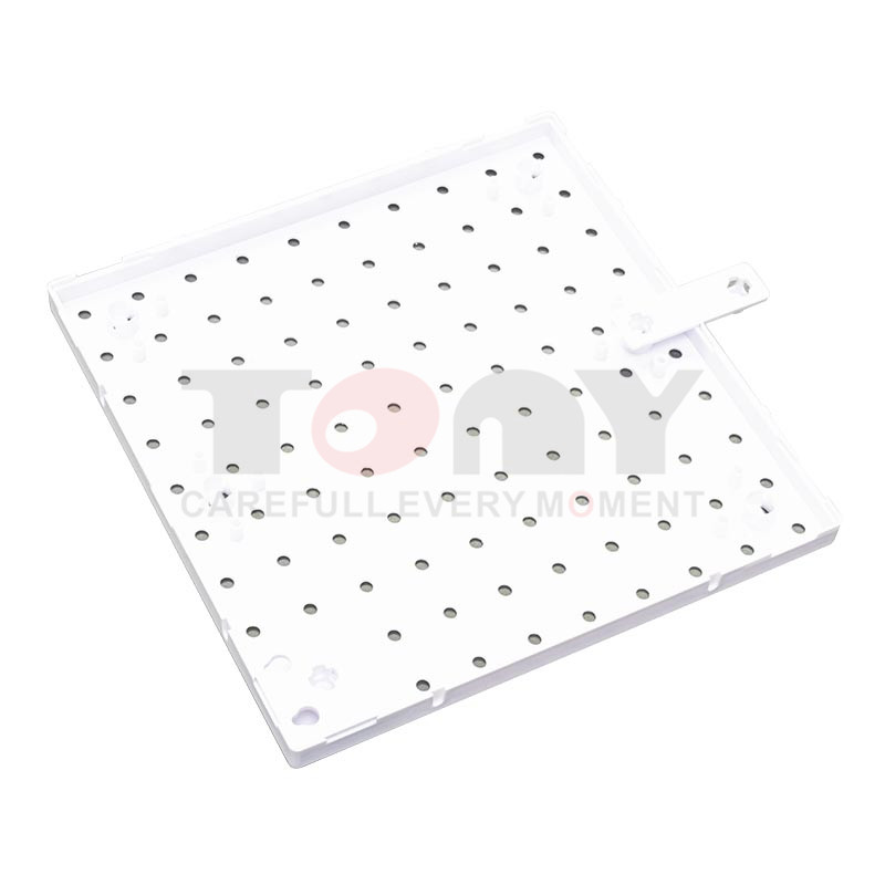 What are the applications of plastic peg boards in office scenarios?